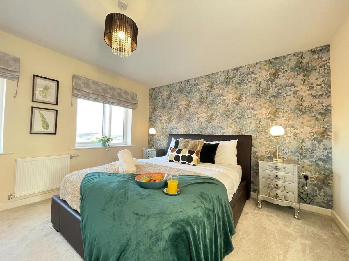 Chic Manchester Townhouse Near Old Trafford Extérieur photo