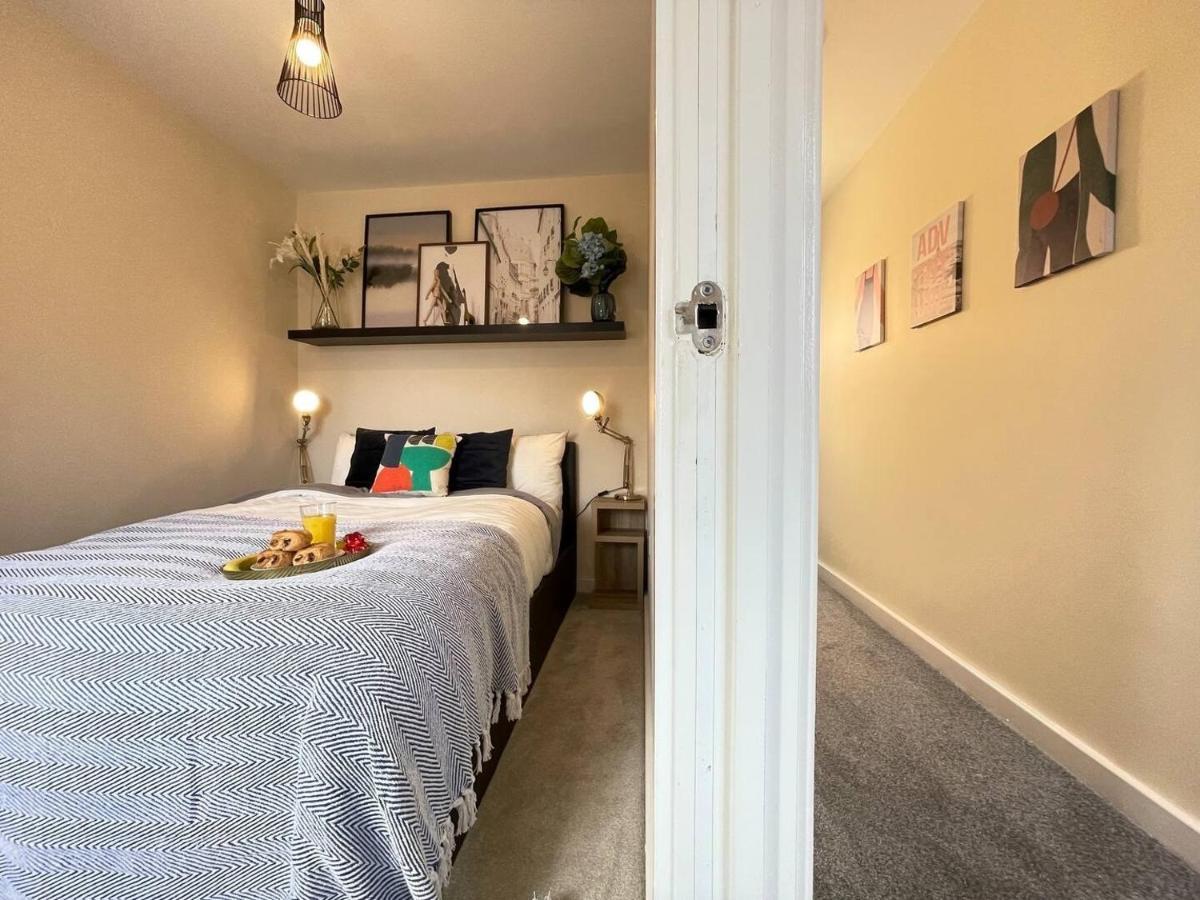 Chic Manchester Townhouse Near Old Trafford Extérieur photo