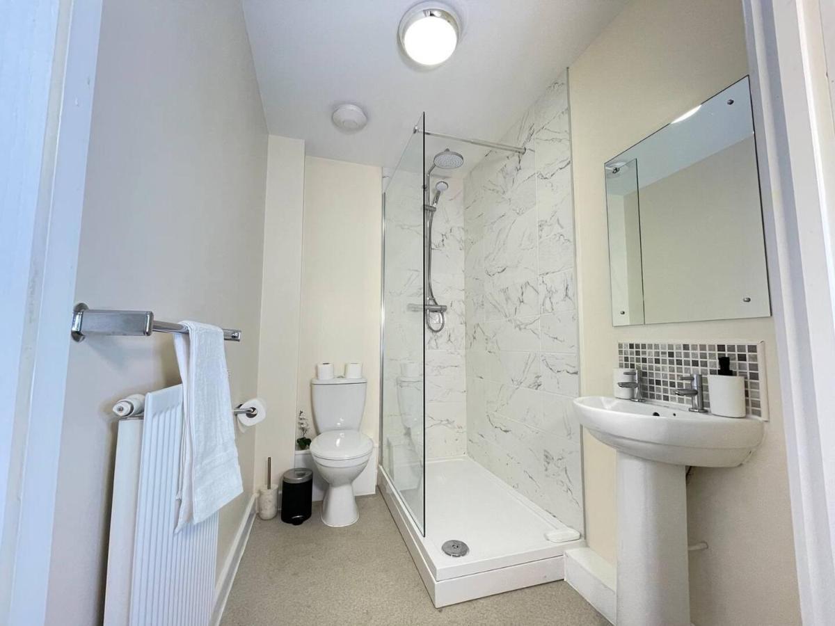 Chic Manchester Townhouse Near Old Trafford Extérieur photo